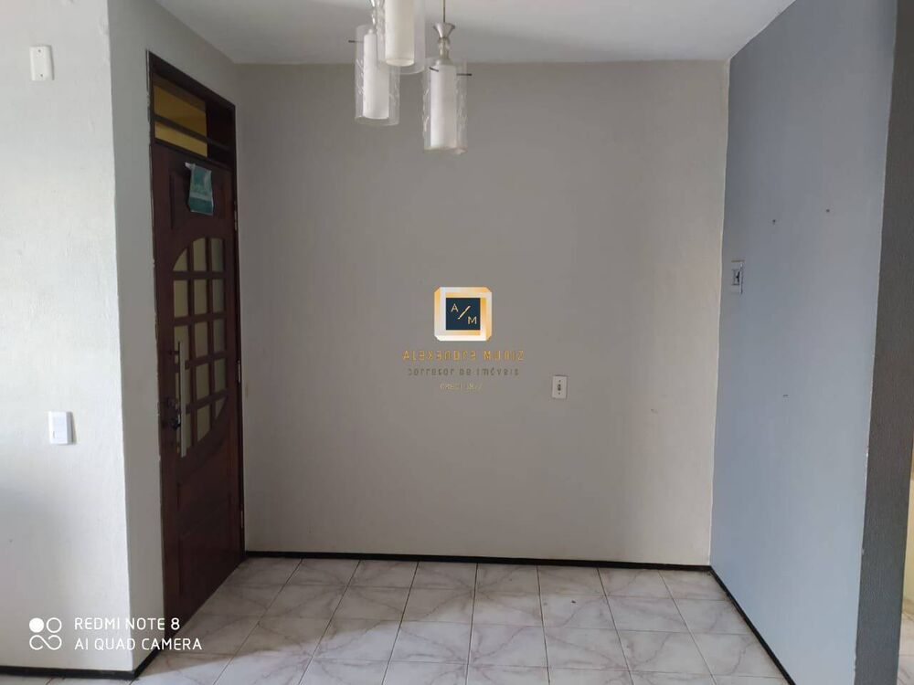 Apartamento à venda com 3 quartos, 59m² - Foto 2