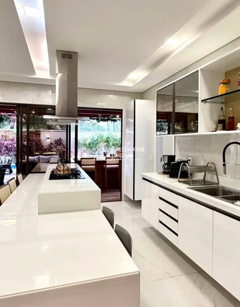 Casa, 5 quartos, 584 m² - Foto 3