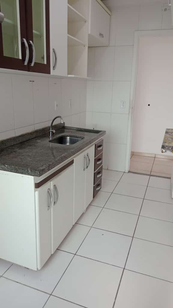 Apartamento à venda com 3 quartos, 57m² - Foto 3