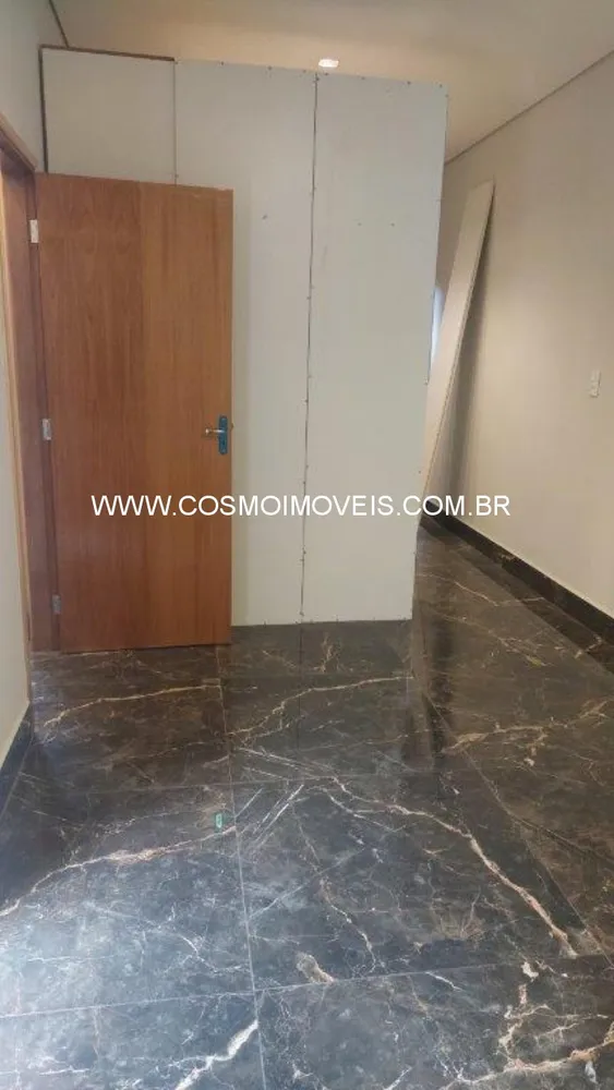 Casa, 3 quartos, 169 m² - Foto 1