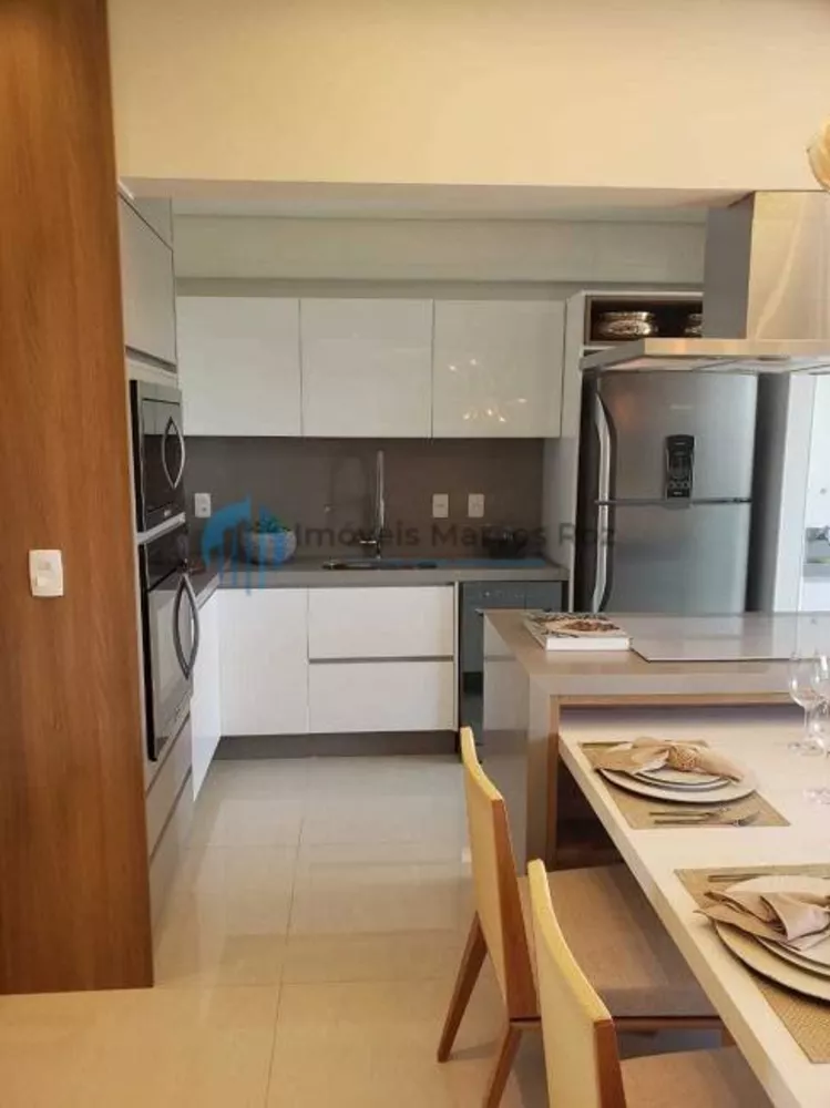 Apartamento à venda com 3 quartos, 87m² - Foto 3