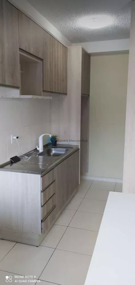 Apartamento à venda com 3 quartos, 64m² - Foto 2