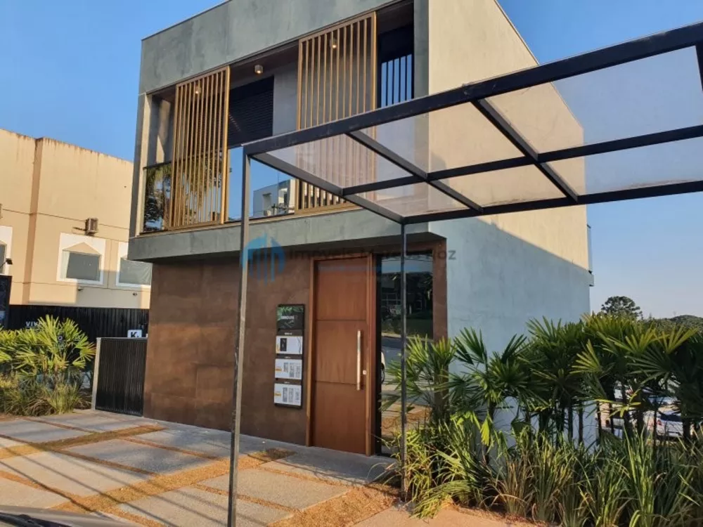 Casa à venda com 4 quartos, 172m² - Foto 1