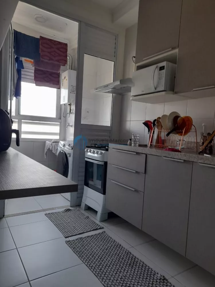 Apartamento à venda com 2 quartos, 60m² - Foto 4