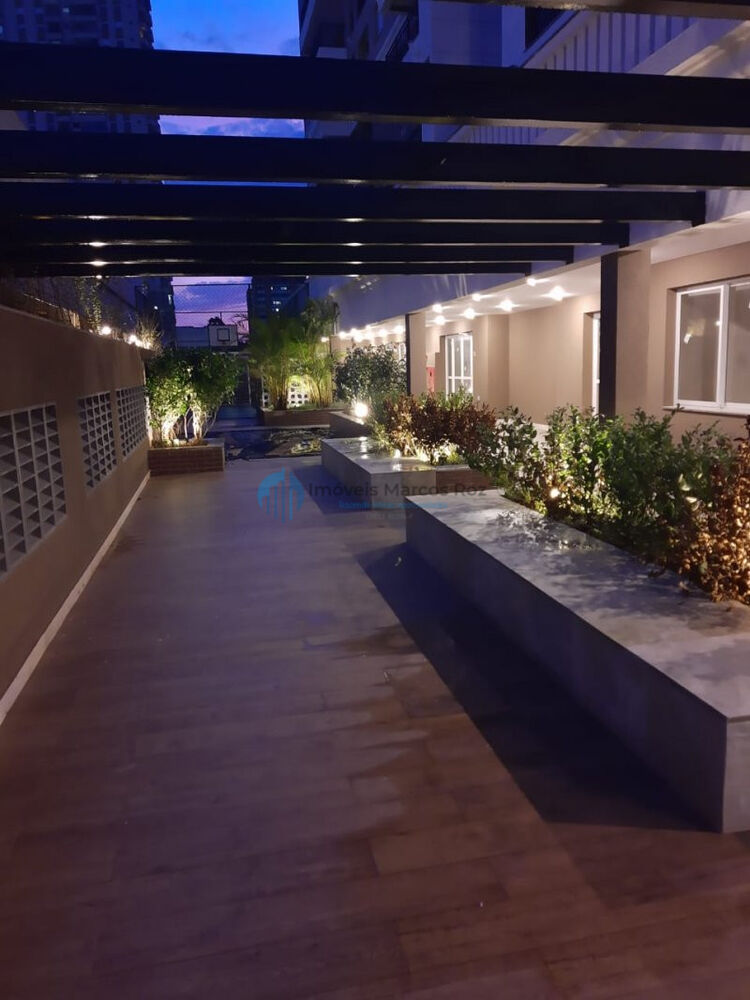 Apartamento à venda com 3 quartos, 109m² - Foto 1