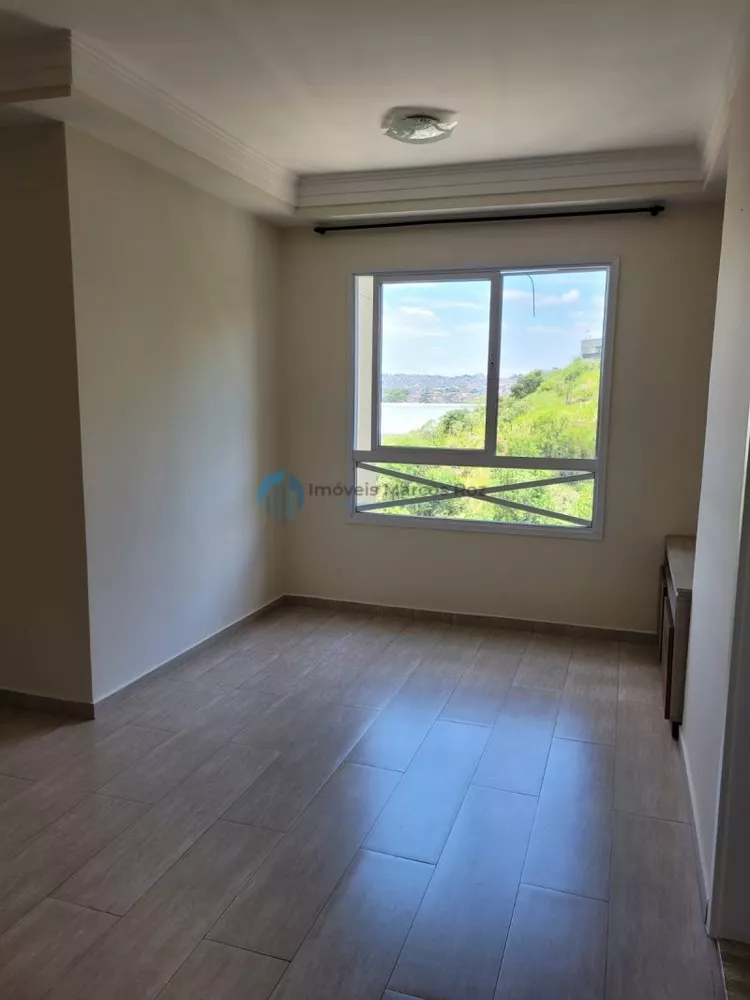 Apartamento à venda com 2 quartos, 60m² - Foto 3