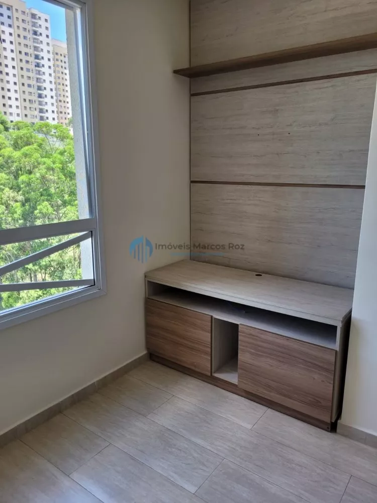 Apartamento à venda com 2 quartos, 60m² - Foto 2