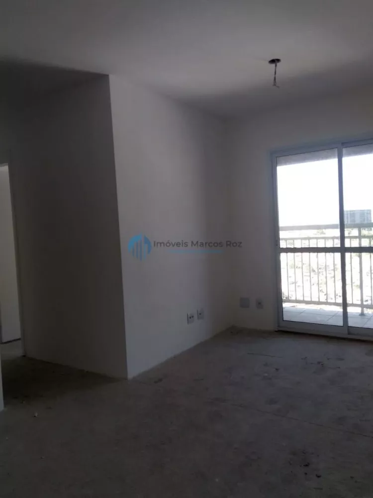 Apartamento à venda com 3 quartos, 71m² - Foto 3