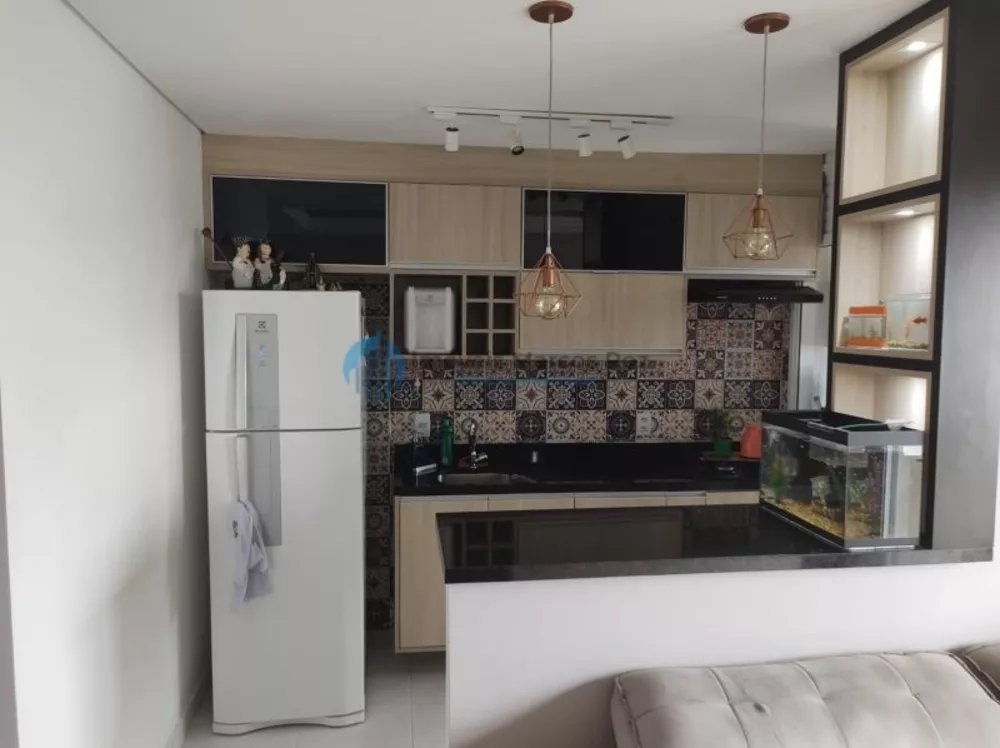 Apartamento à venda com 2 quartos, 60m² - Foto 5