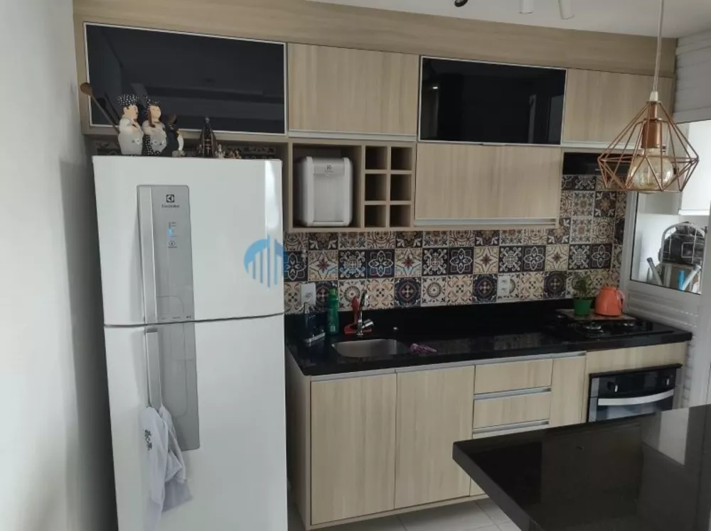 Apartamento à venda com 2 quartos, 60m² - Foto 7