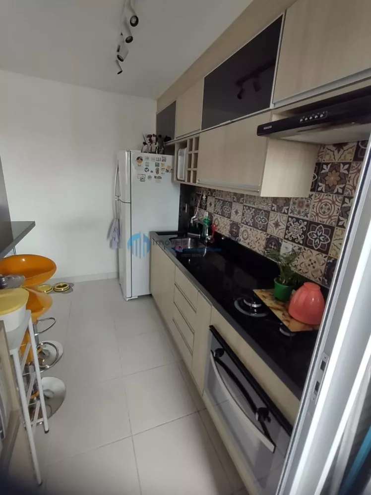 Apartamento à venda com 2 quartos, 60m² - Foto 6