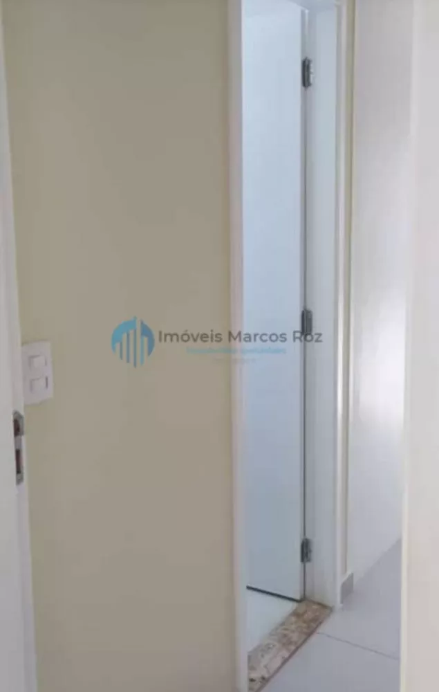 Apartamento à venda com 3 quartos, 64m² - Foto 12