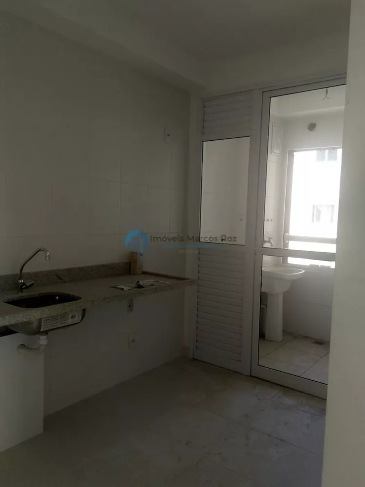 Apartamento à venda com 3 quartos, 71m² - Foto 3