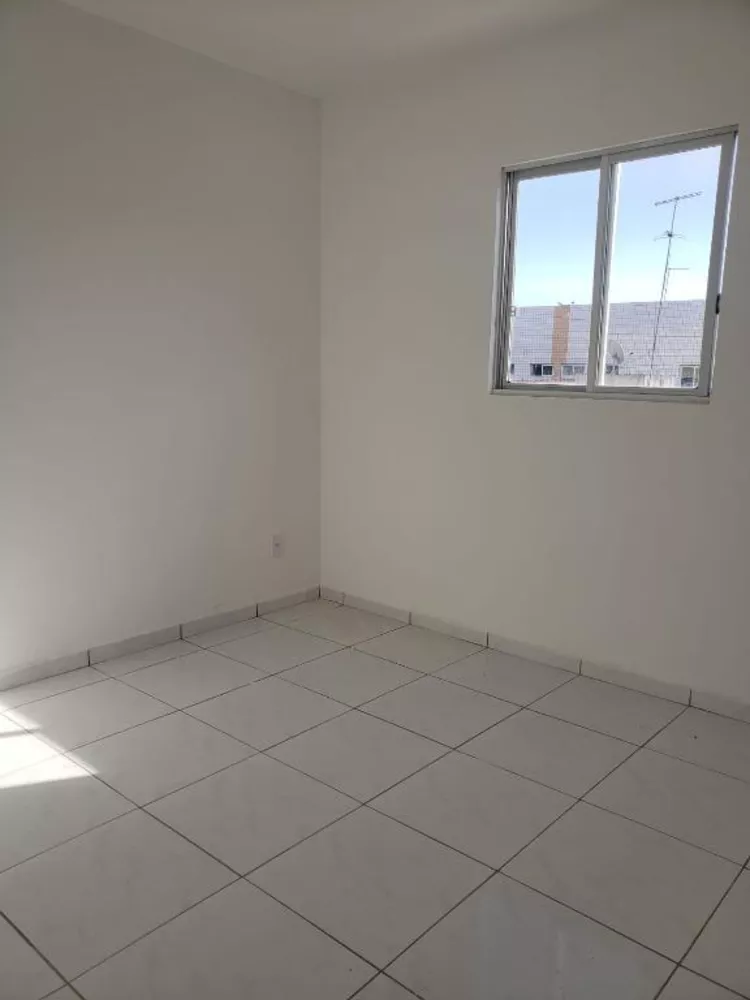 Apartamento à venda com 2 quartos, 43m² - Foto 2