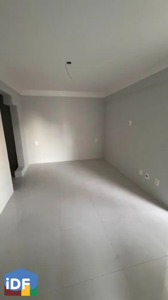 Apartamento, 4 quartos, 241 m² - Foto 8