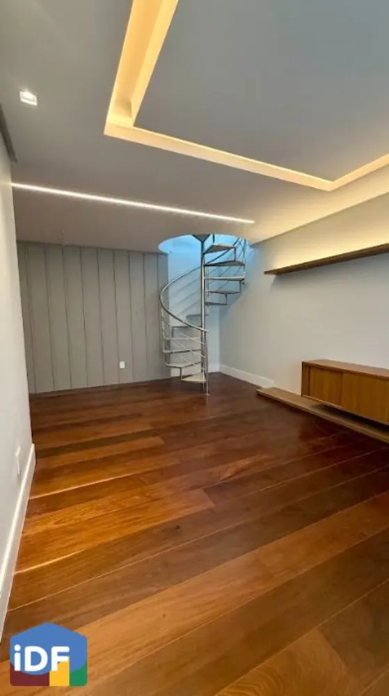 Apartamento, 4 quartos, 241 m² - Foto 1