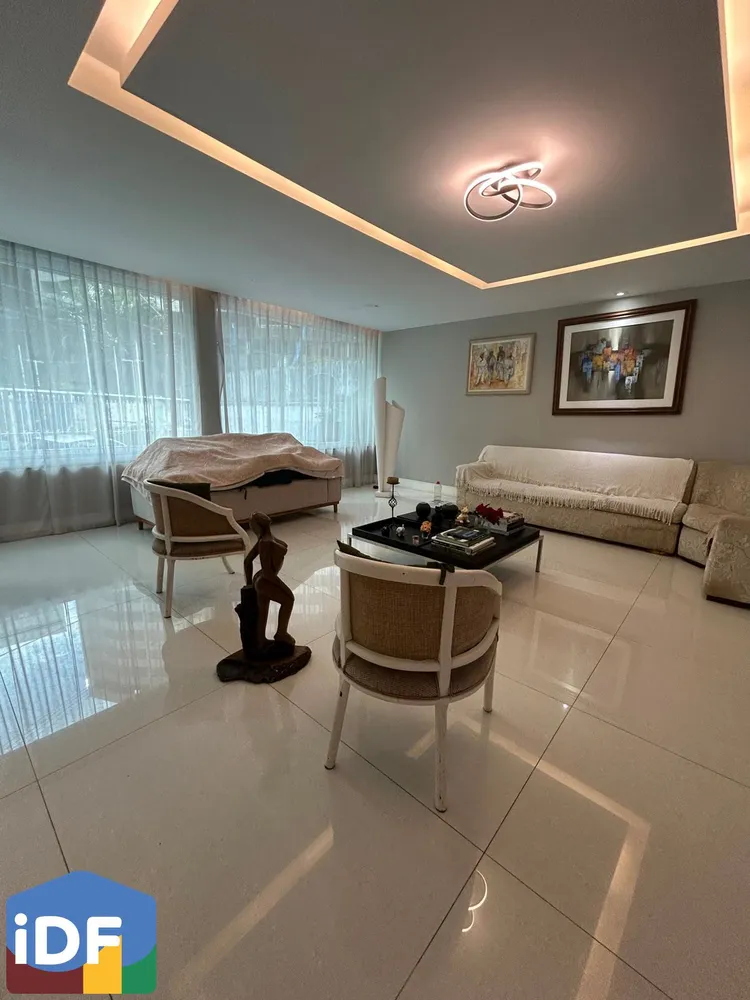 Casa, 5 quartos, 4000 m² - Foto 1