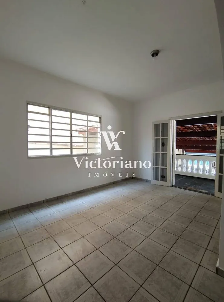Casa, 4 quartos, 230 m² - Foto 5