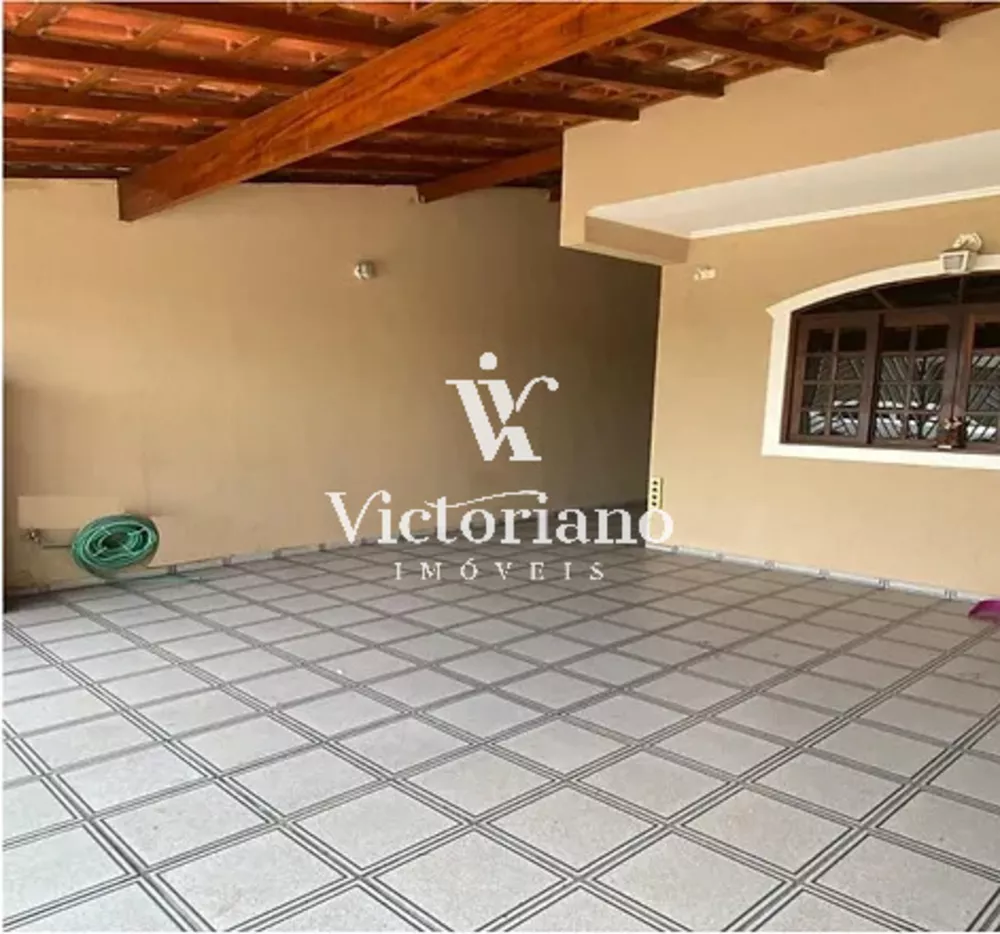 Casa à venda com 3 quartos, 116m² - Foto 2