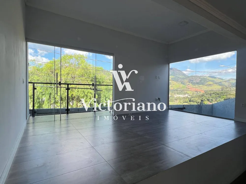 Casa, 3 quartos, 200 m² - Foto 2