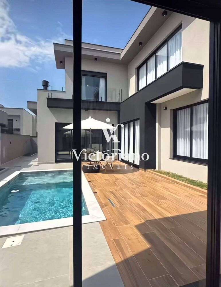 Casa de Condomínio à venda com 4 quartos, 323m² - Foto 3