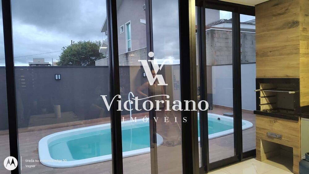 Casa de Condomínio à venda com 3 quartos, 200m² - Foto 3