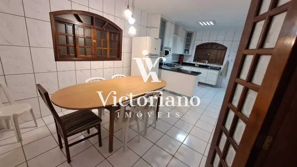 Casa, 4 quartos, 210 m² - Foto 11