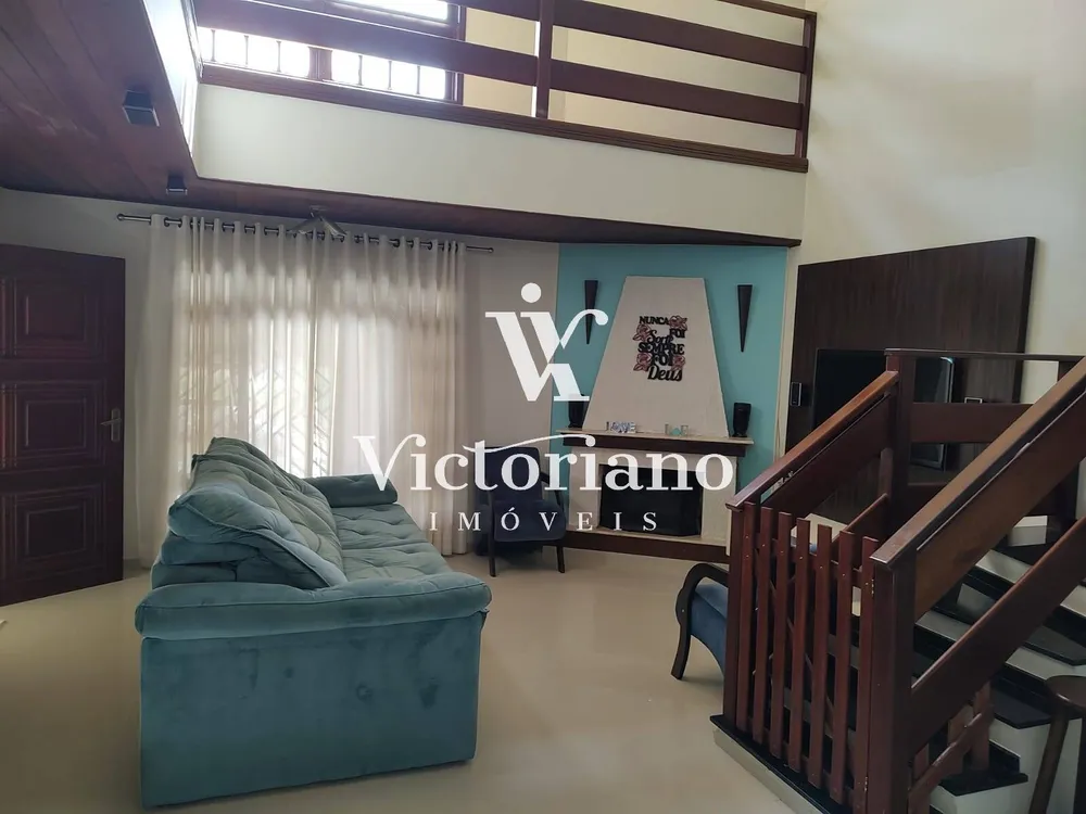 Casa, 3 quartos, 178 m² - Foto 1