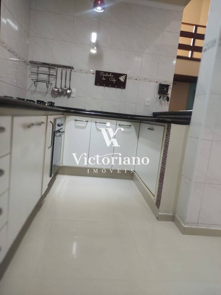 Casa, 3 quartos, 178 m² - Foto 2