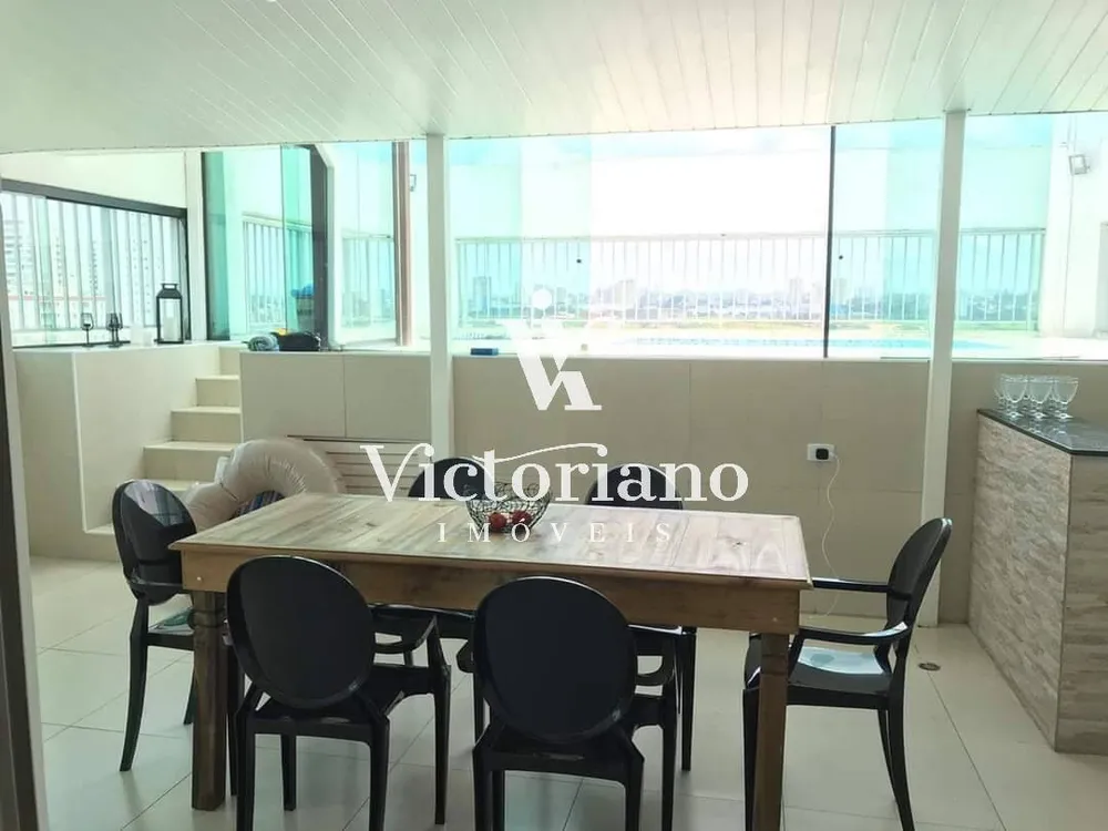 Apartamento, 3 quartos, 240 m² - Foto 1