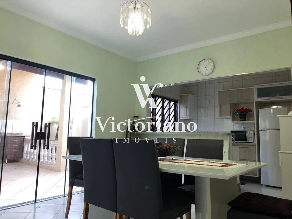 Casa, 4 quartos, 131 m² - Foto 5