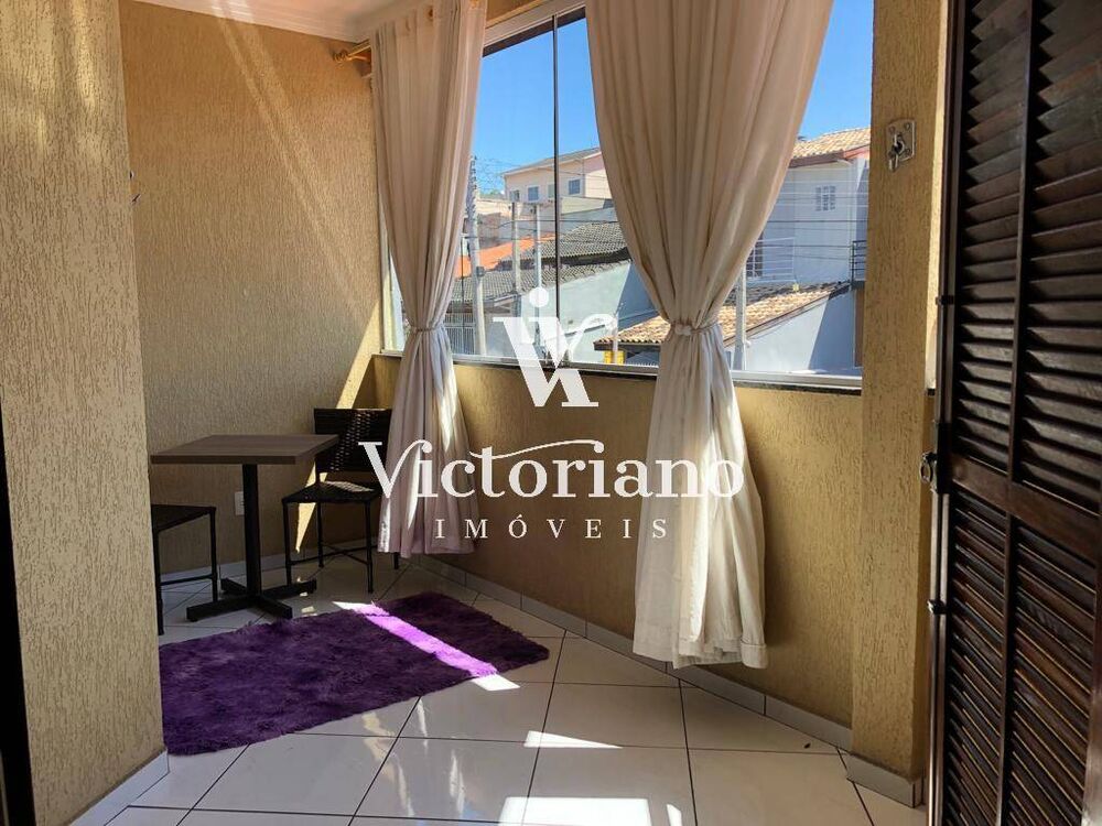 Casa, 4 quartos, 131 m² - Foto 1