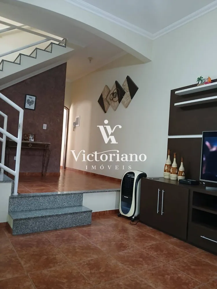 Casa, 3 quartos, 170 m² - Foto 2