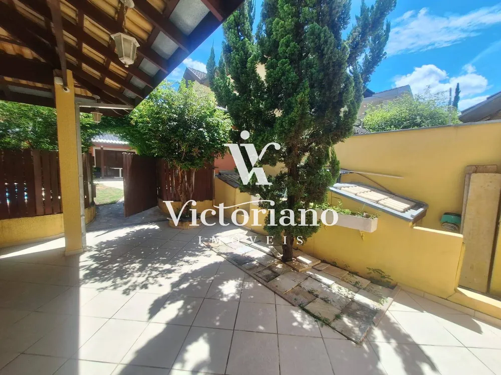 Casa, 3 quartos, 203 m² - Foto 2
