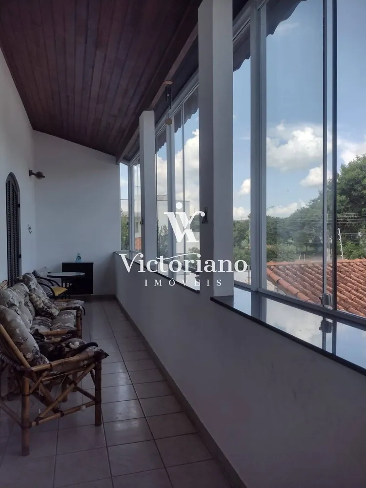 Casa, 4 quartos, 240 m² - Foto 11