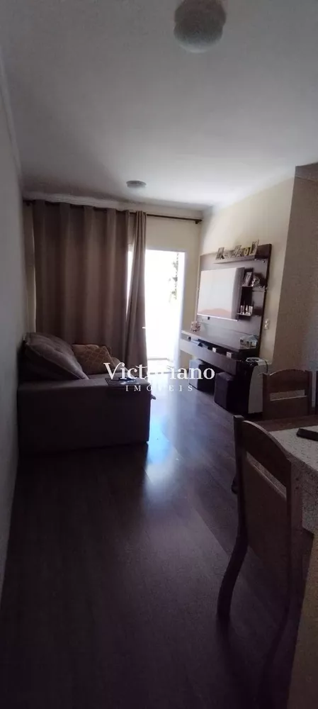 Apartamento à venda com 2 quartos, 68m² - Foto 2