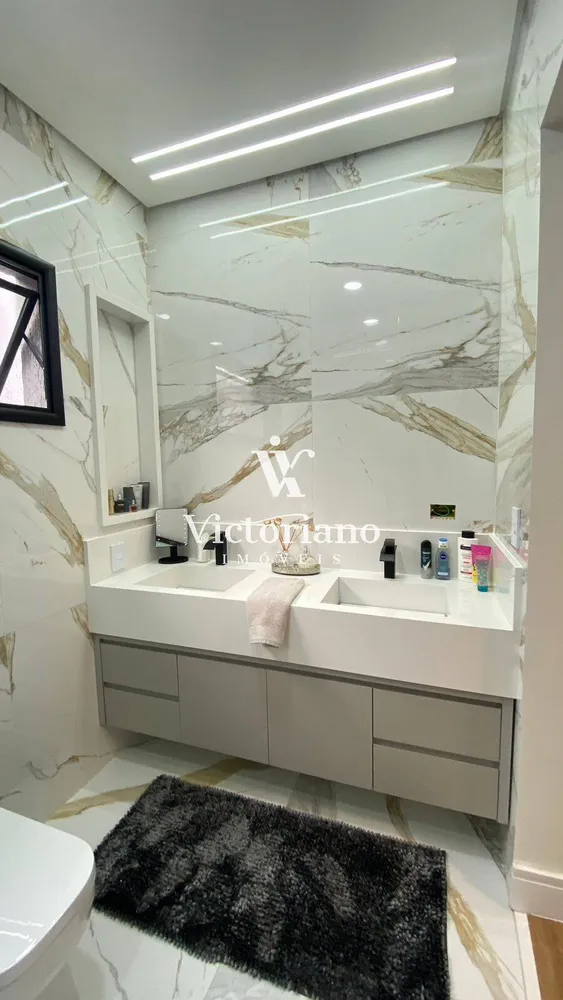 Casa, 3 quartos, 210 m² - Foto 4