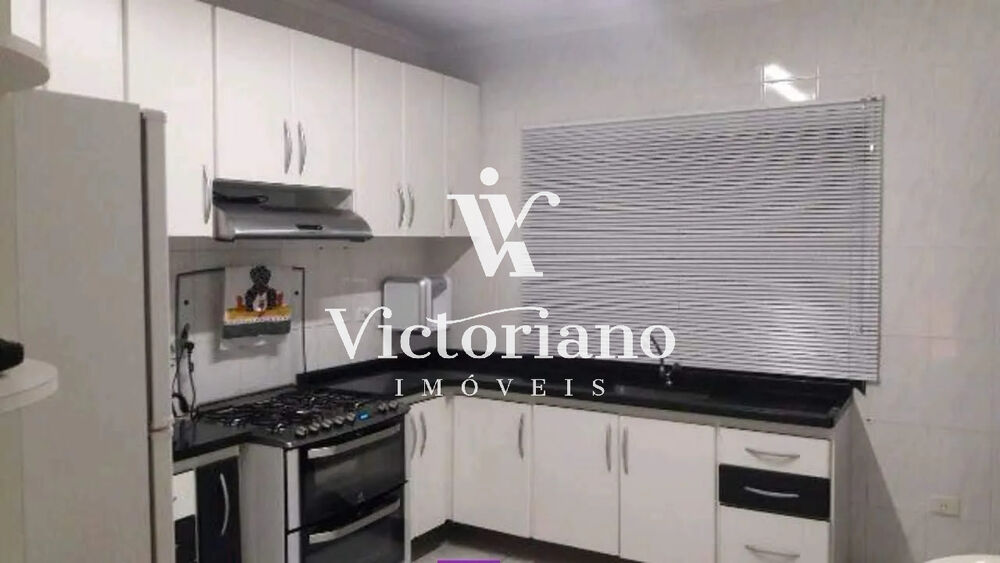 Casa à venda com 3 quartos, 305m² - Foto 1