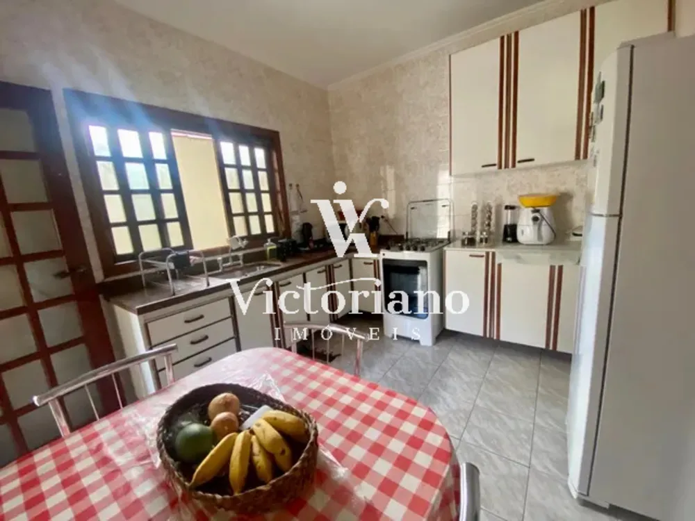 Casa, 3 quartos, 265 m² - Foto 8