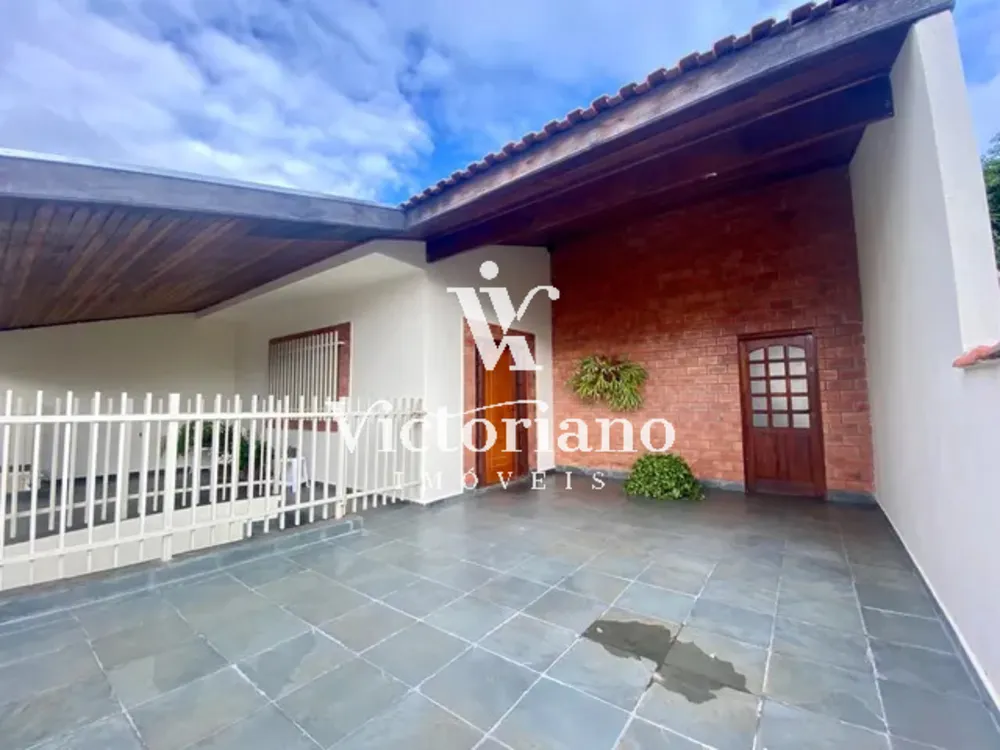 Casa, 3 quartos, 265 m² - Foto 2