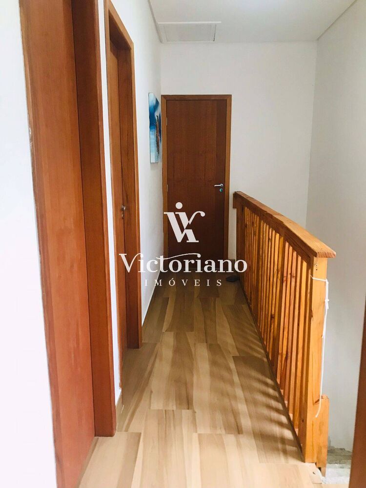 Casa à venda com 3 quartos, 117m² - Foto 11