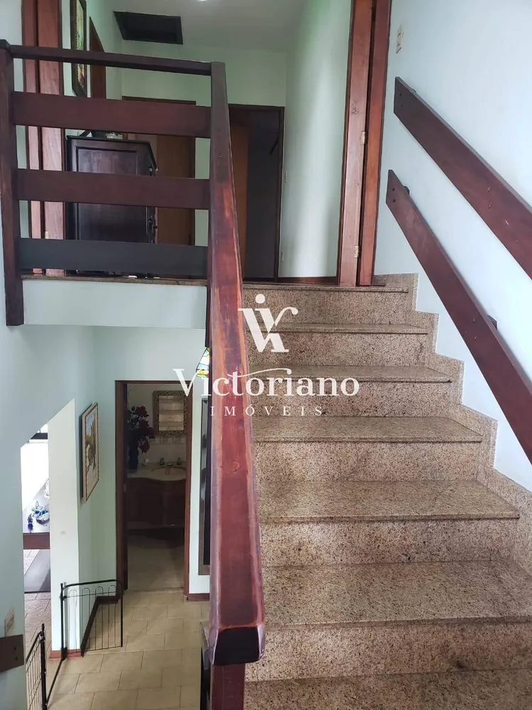 Casa, 6 quartos, 345 m² - Foto 1