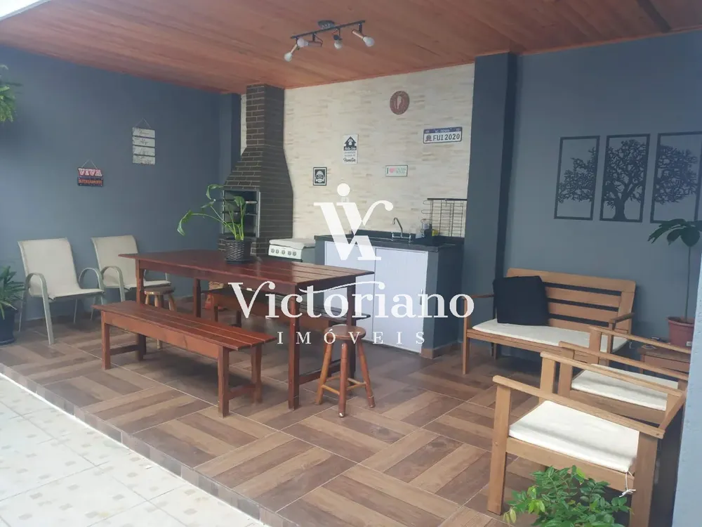 Casa, 3 quartos, 180 m² - Foto 2