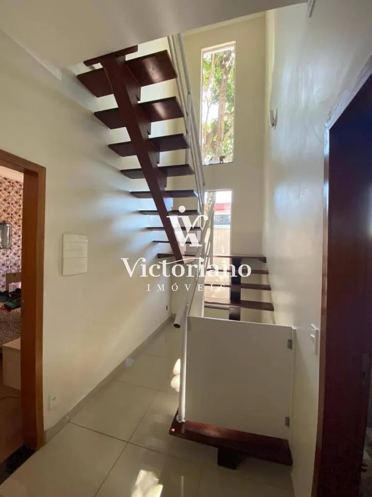 Casa, 4 quartos, 187 m² - Foto 5