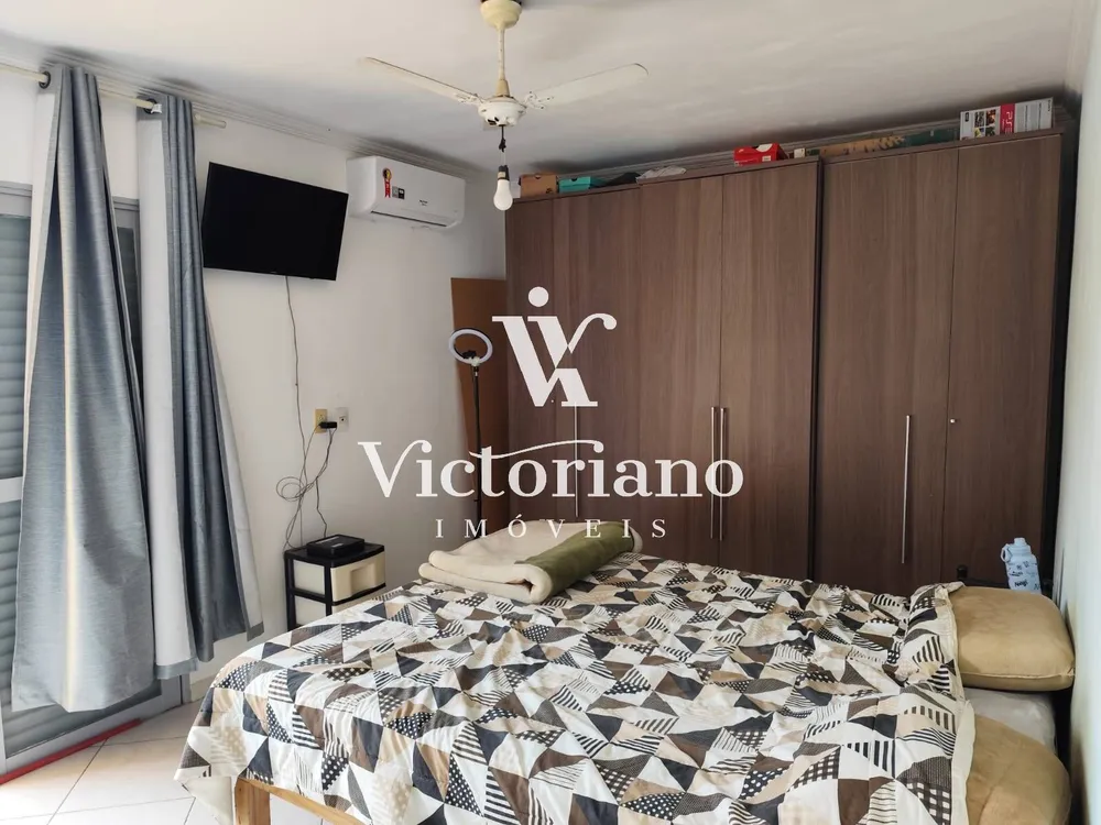 Sobrado, 4 quartos, 180 m² - Foto 1