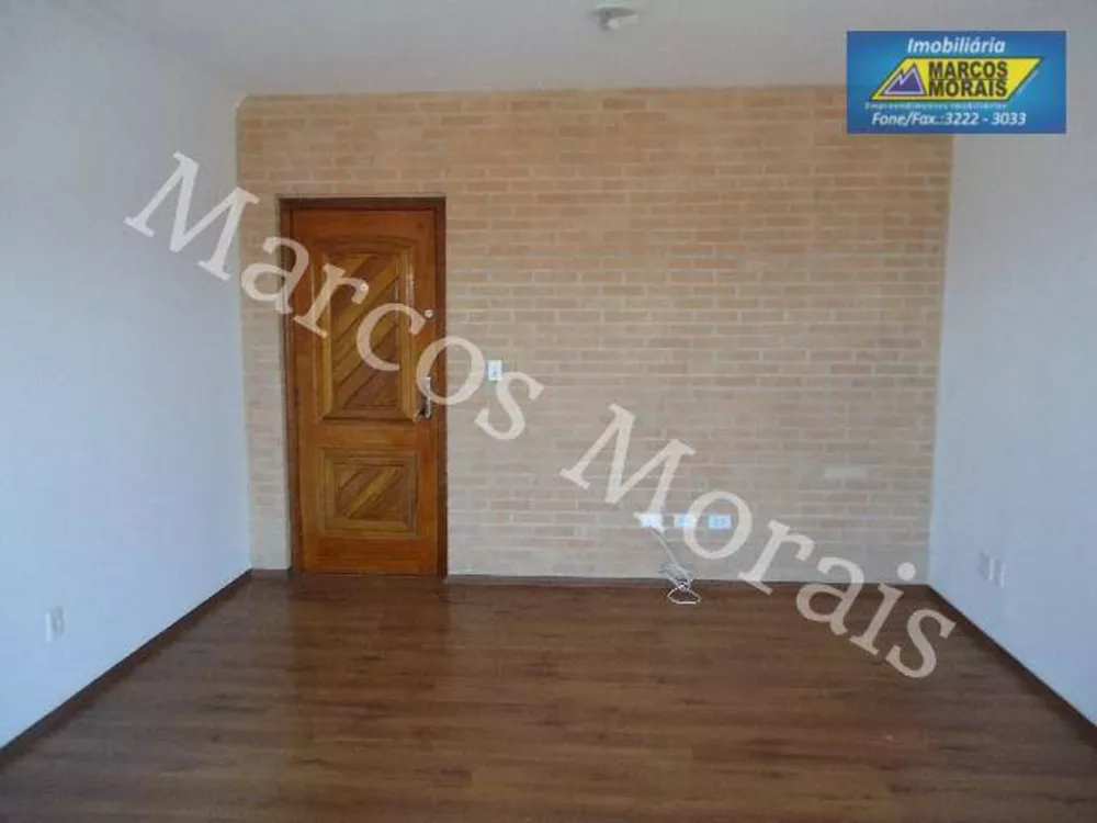 Apartamento à venda com 3 quartos, 85m² - Foto 2