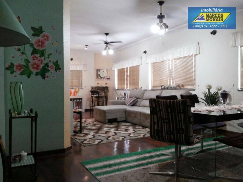 Casa, 3 quartos, 196 m² - Foto 2