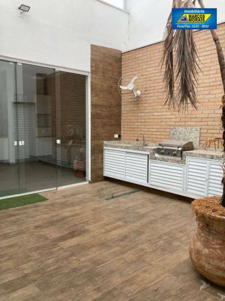Casa, 3 quartos, 165 m² - Foto 2