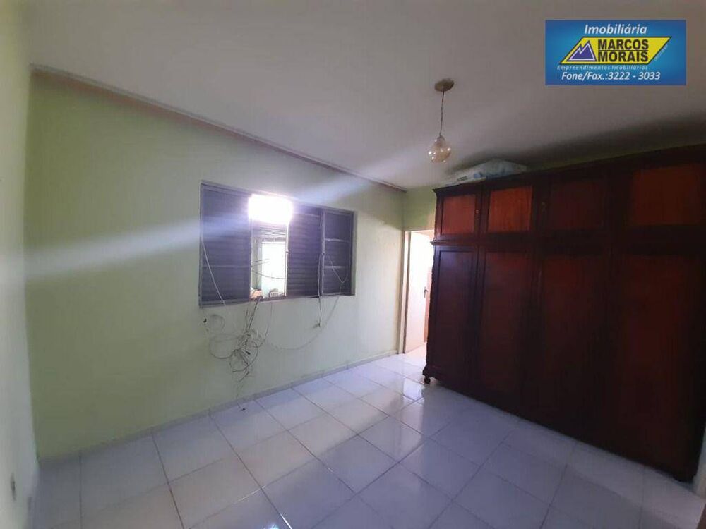 Casa, 3 quartos, 188 m² - Foto 1