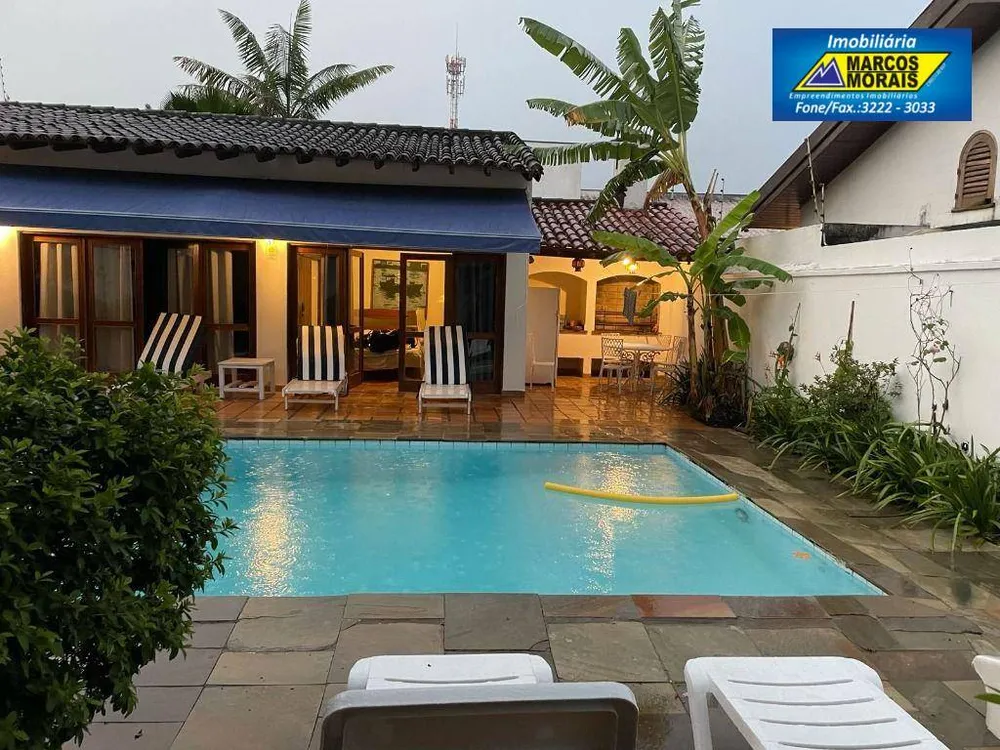 Casa, 5 quartos, 250 m² - Foto 1